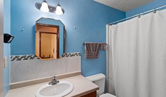 3303 E HEIDEMANN Dr, Appleton, WI 54915