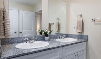 1256 S LENORA Loop, Benson, AZ 85602