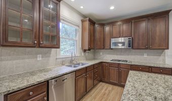 2320 Starr Lk, Acworth, GA 30101