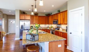 4102 Ballentine Dr, Ames, IA 50010