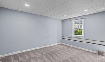 66 Mawney St, East Greenwich, RI 02818