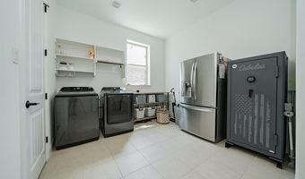 2419 Resort Dr, Heath, TX 75126