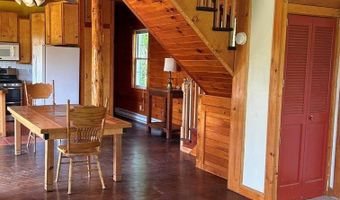 20 Monument Rd, Abbot, ME 04406