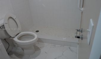 1050 93rd St 6F, Bay Harbor Islands, FL 33154