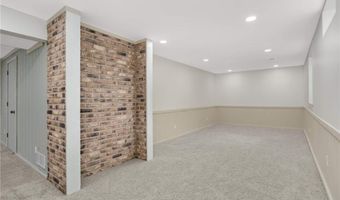 14682 Dominica Ct, Apple Valley, MN 55124