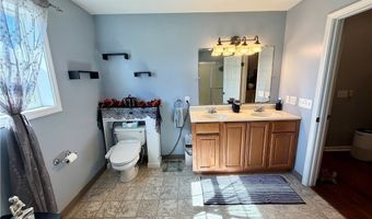 7374 Virginia Rd, Atwater, OH 44201