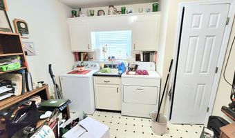 1731 Halltown Rd, Autryville, NC 28318