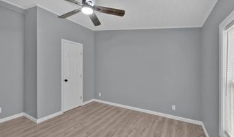 520 Calvin Dr, Benton, LA 71006