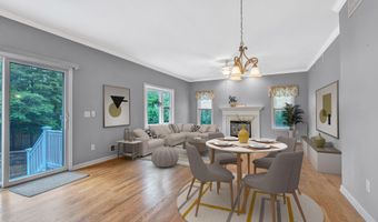 525 Barnegat Blvd, Beachwood, NJ 08722