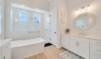 615 R MIRABAY Blvd, Apollo Beach, FL 33572