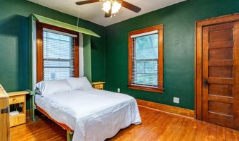1236 Orchard Dr, Ames, IA 50010