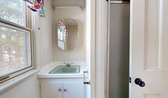 119 W Auburn Rd, Auburn, ME 04210