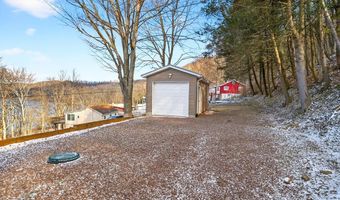 447 Lake Side, Addison, PA 15411