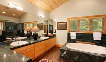 271 Pinestone Dr, Bayfield, CO 81122