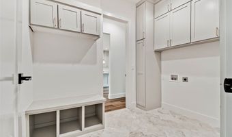 34 Smart Ln, Bella Vista, AR 72715