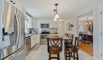 26 Scituate Farms Dr, Cranston, RI 02921