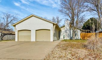 6420 E Rodeo St, Bel Aire, KS 67226