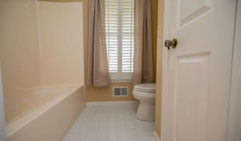 114 Valley Farm Ln, Acworth, GA 30102