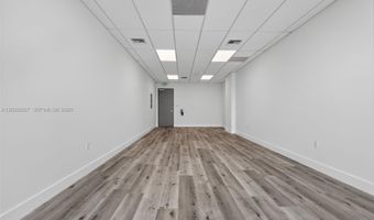 2820 NE 214th St 1006, Aventura, FL 33180