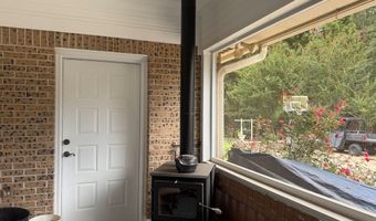 113 Woodson St, Bruce, MS 38915