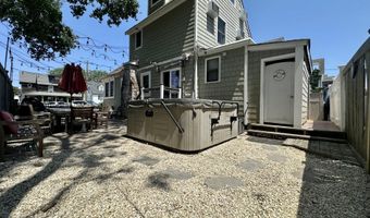 224 5th St A, Beach Haven, NJ 08008