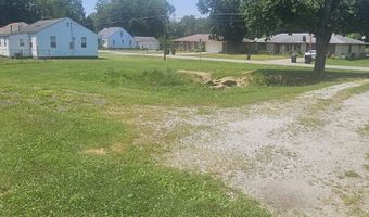 2411 E 5th St, Anderson, IN 46012