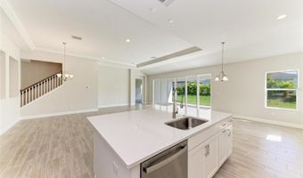 6139 GOLDEN BEACH Dr, Apollo Beach, FL 33572