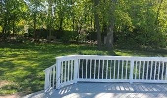 81 Union Ave, Amityville, NY 11701