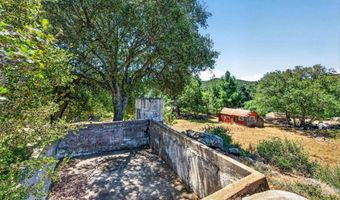 24185 Wildwood Glen Ln, Alpine, CA 91901