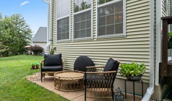 18 Swimming River Ct, Barnegat, NJ 08005