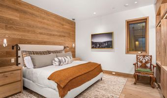 549 Walnut St, Aspen, CO 81611