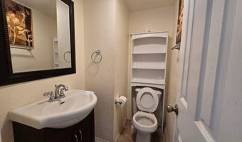 2305 W Jackson St, Carlsbad, NM 88220