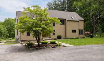71 Phillips Ln, Glocester, RI 02814