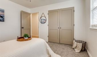 4812 Clearview Dr, Bartlesville, OK 74006