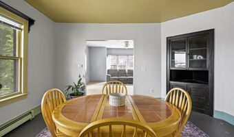 36 Vernon St, Auburn, ME 04210