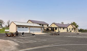 30824 Olde Hawkeye, Dyersville, IA 52040