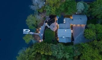 122 Pipers Pt, Alton, NH 03809