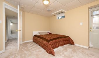 16108 ARROWROOT Ct, Bowie, MD 20716