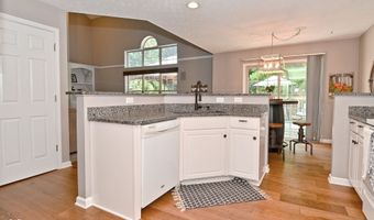 6411 Granny Smith Ln, Avon, IN 46123