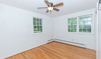 33 School Rd, Bolton, CT 06043