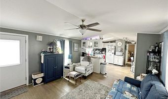 15 East Dr, East Providence, RI 02916