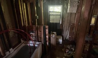 228 Cypress Dr, Bayville, NJ 08721