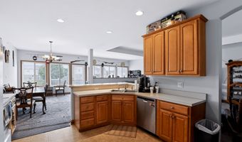 848 Hildebrand Dr, Indianapolis, IN 46217