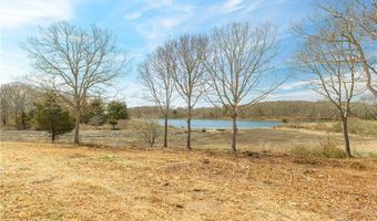 101 Kenyon Farm Rd, Narragansett, RI 02882