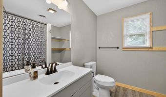 409 R St, Bedford, IN 47421