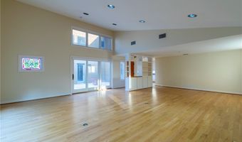 1500 Morningside Dr, Alice, TX 78332