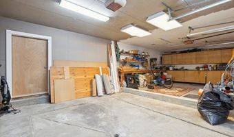 292 Plymouth St, Abington, MA 02351