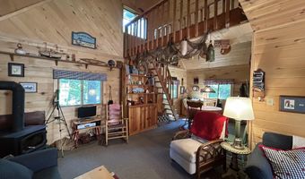 6313 Five Mile Point Rd, Allouez, MI 49805