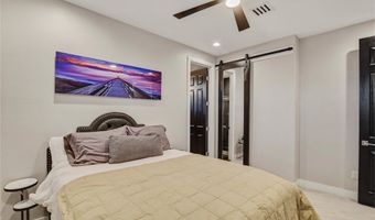 10736 Penhurst Way, Las Vegas, NV 89135