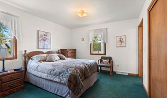 W3082 WHITEPINE Drive, Appleton, WI 54915